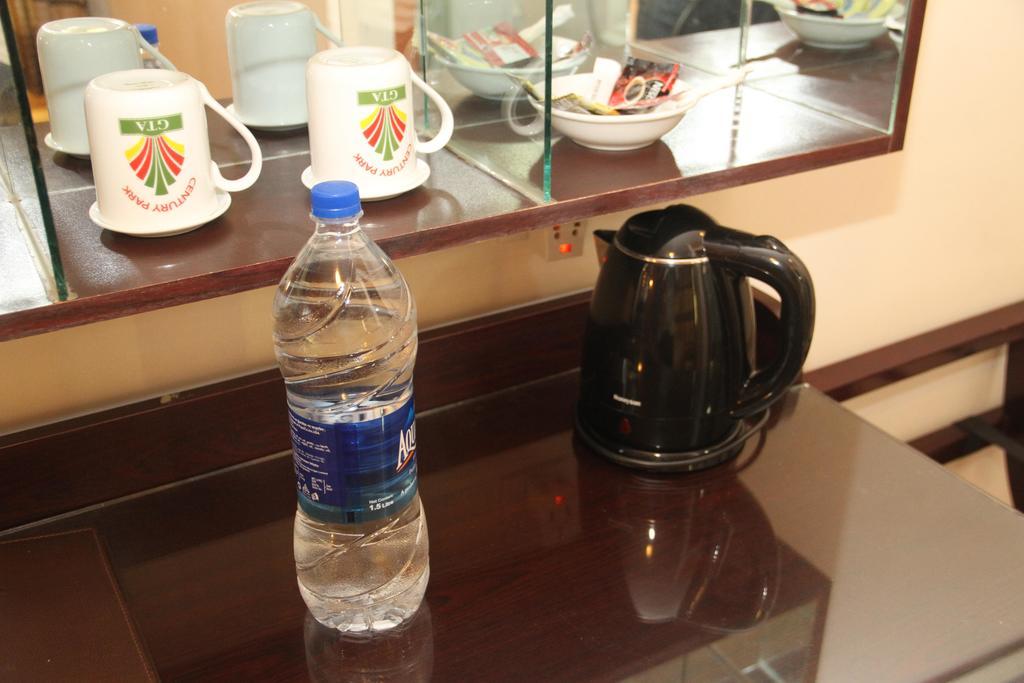 Hotel Century Park Residencia Dhaka Exterior foto